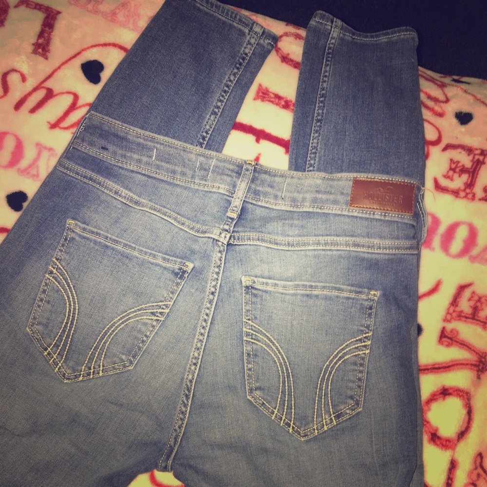 ‼️ Hollister Jeans ‼️